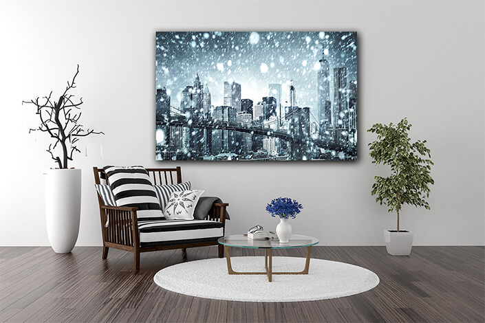 WEB003 0024 ML 0012 44529502 brooklyn bridge in new york during snowfall AOAY7396