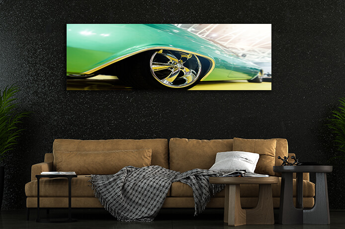 WEB004 0007 WEB001 0032 46105440 back of a green sport car AOAY5297