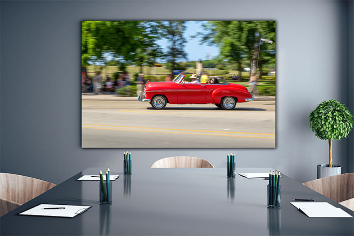 WEB004 0044 ML 0033 32444656 havana Cuba circa 2017 panning on an American red classic AOAY6218