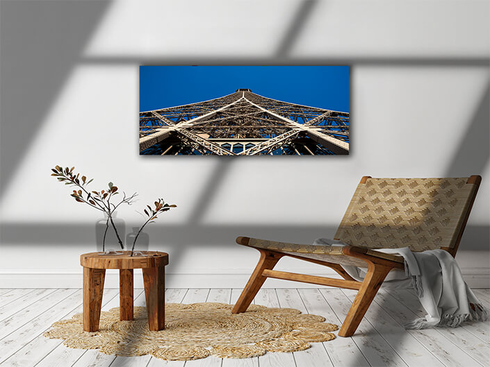 WEB005 0006 ML 0031 10448562 close up on tour Eiffel AOAY5216