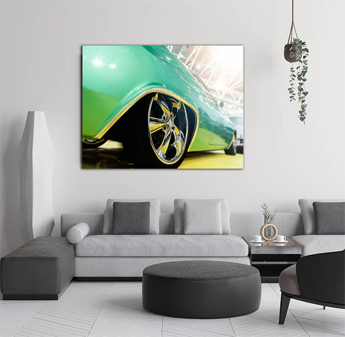 WEB005 0009 WEB001 0032 46105440 back of a green sport car AOAY5297