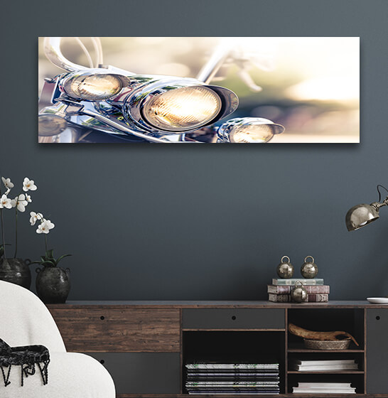 WEB006 0046 ML 0031 33410322 motorcycle detail with headlamps in foreground AOAY5839