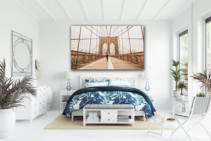 WEB007 0023 ML 0014 43981310 running on brooklyn bridge AOAY7392