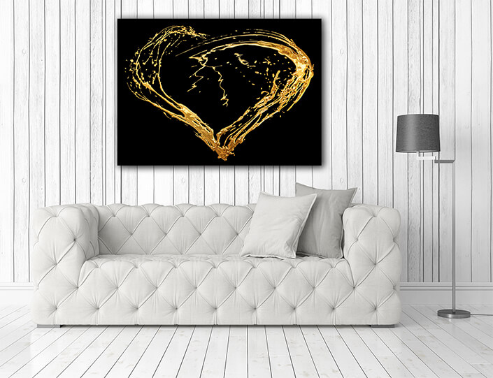 WEB002_0023_MOCKUP_0032_35754530_abstract valentines golden heart AOAY8821