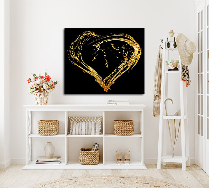 WEB003_0023_MOCKUP_0032_35754530_abstract valentines golden heart AOAY8821