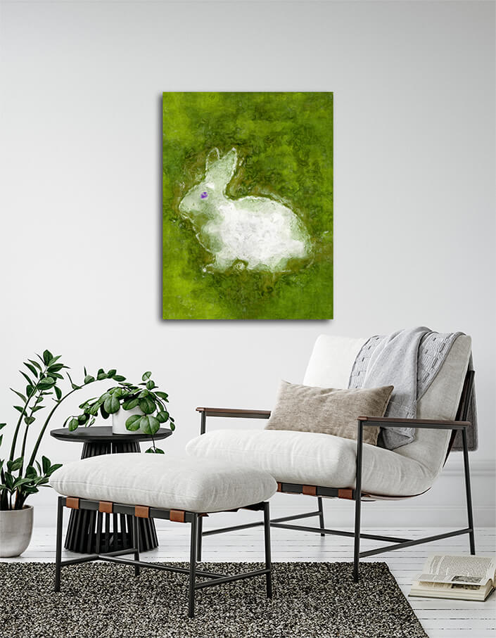WEB004_0010_MP_0022_26356590_white easter rabbit in the green grass digital oil on canvas pai AOAY7019