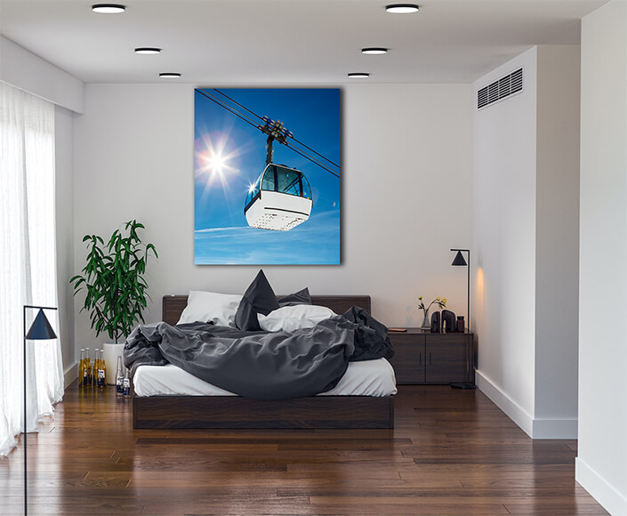 WEB004 0022 MP 0053 19809108 cable car and sun AOAY6198