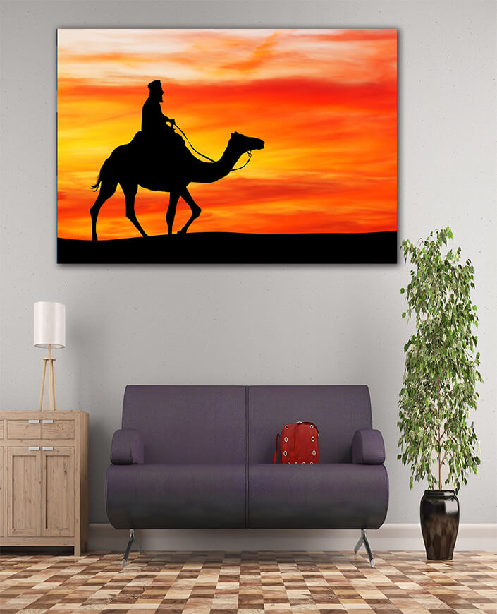 WEB005_0007_ML_0009_28185590_arab-man-on-camel-at-sunset AOAY4860