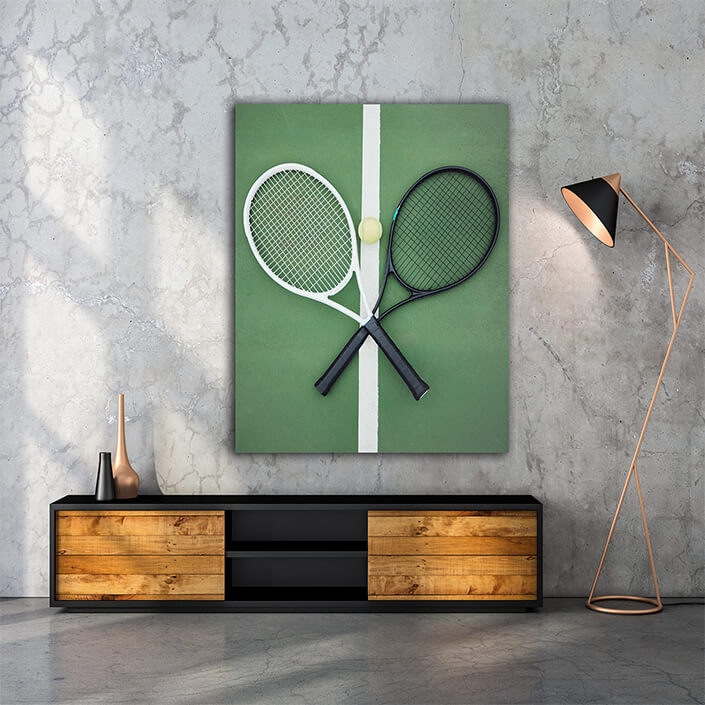 WEB005 0052 MP 0031 47442724 two tennis rackets and a ball on an empty court AOAY5721