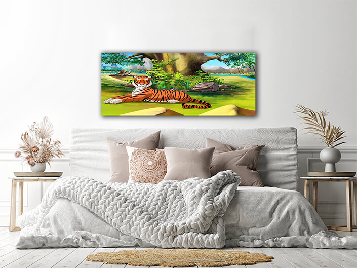 WEB0002 0035 ML 0039 47339328 big tiger lies under a tree AOAY5931