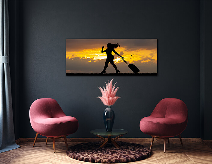 WEB002 0002 ML 0017 29890468 girl with suitcase at sunset AOAY4970