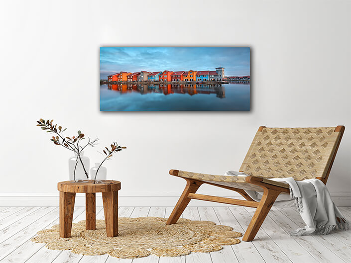 WEB002 0002 ML 0008 12705052 colorful buildings on water at sunrise AOAY7468