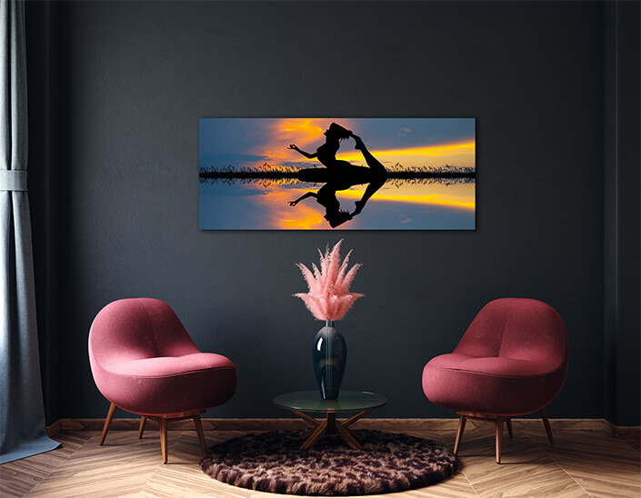 WEB002 0006 ML 0015 29890558 girl doing yoga on river AOAY4972