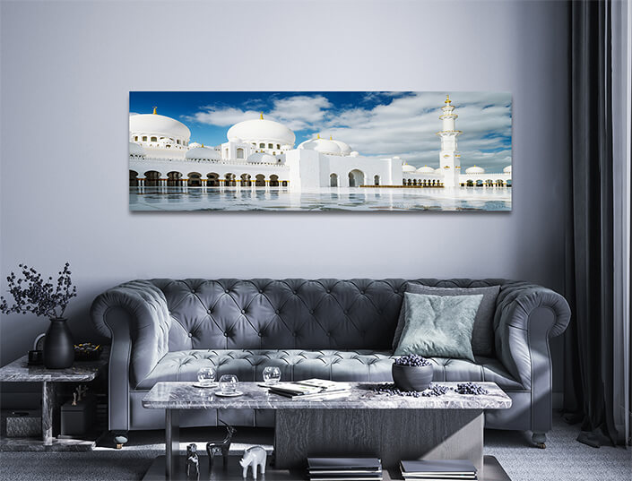 WEB002 0009 ML 0014 23942590 The white mosque side view AOAY4894