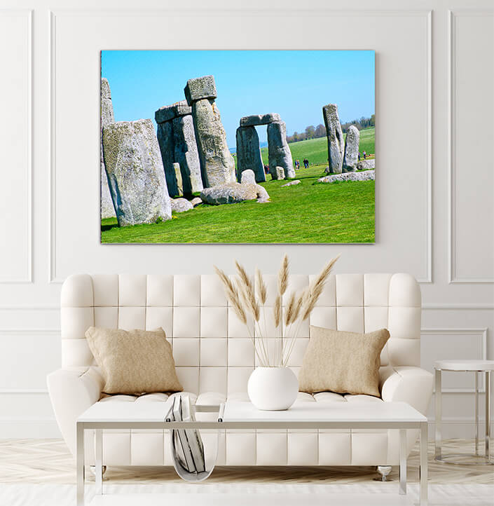 WEB002_0015_ML_0013_37198056_neolithic ruins stonehenge salisbury great britain AOAY6590