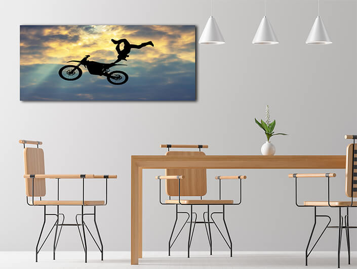 WEB002 0036 ML 0037 29889050 trial evolution at sunset AOAY4947