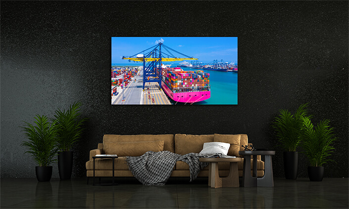 WEB002 0053 MP 0042 31021414 business logistics import export container cargo ship in seaport AOAY5837