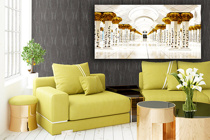 WEB003 0002 ML 0021 16899938 Our white mosque AOAY4887