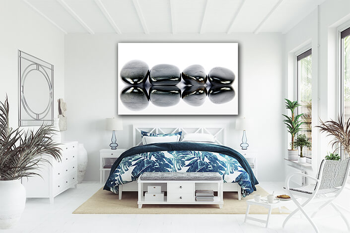 WEB003 0007 MP 0026 7810150 Four pebbles AOAY7311