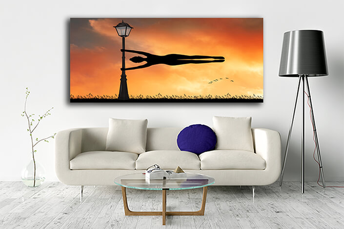 WEB003 0009 ML 0047 29888760 acrobat girl does the flag on the pole AOAY4935