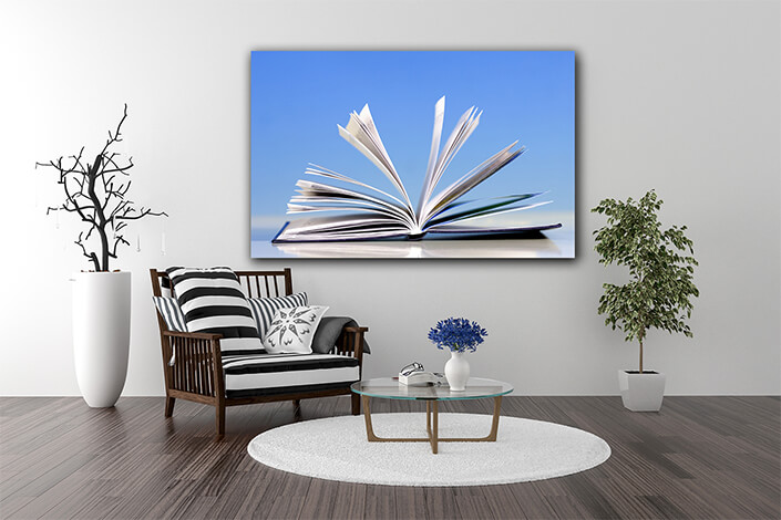 WEB003 0020 MP 0013 34612068 still photos of open book AOAY6289