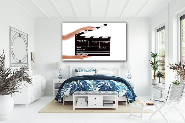 WEB003 0040 MP 0047 2692993 my shot clapboard AOAY7281