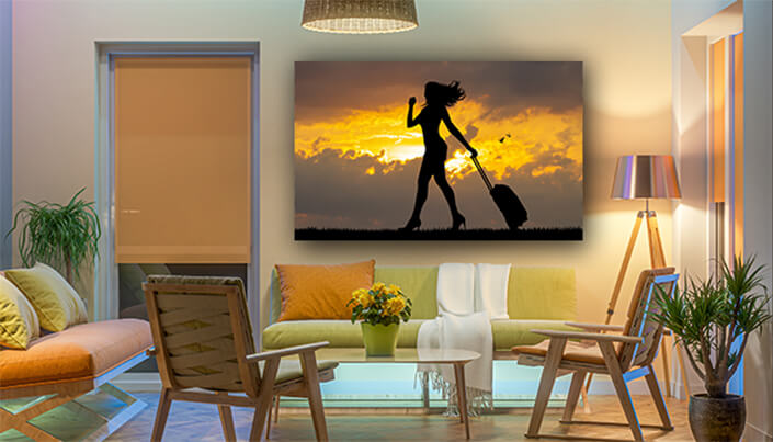 WEB003 0041 ML 0025 29890468 girl with suitcase at sunset AOAY4970
