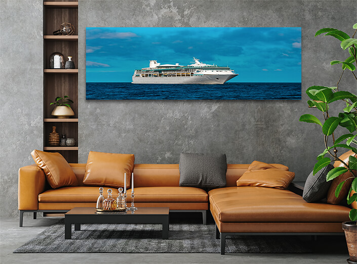 WEB003 0049 MP 0030 35141050 A white luxury cruise liner in travel AOAY6301