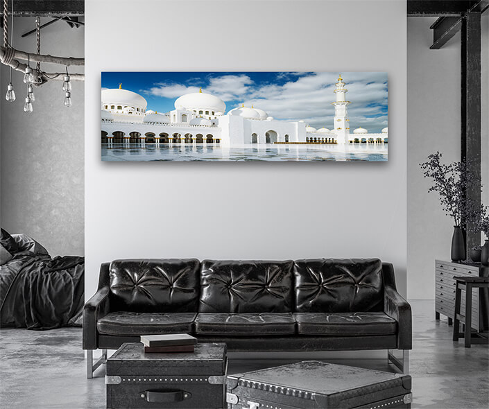 WEB004 0009 ML 0014 23942590 The white mosque side view AOAY4894