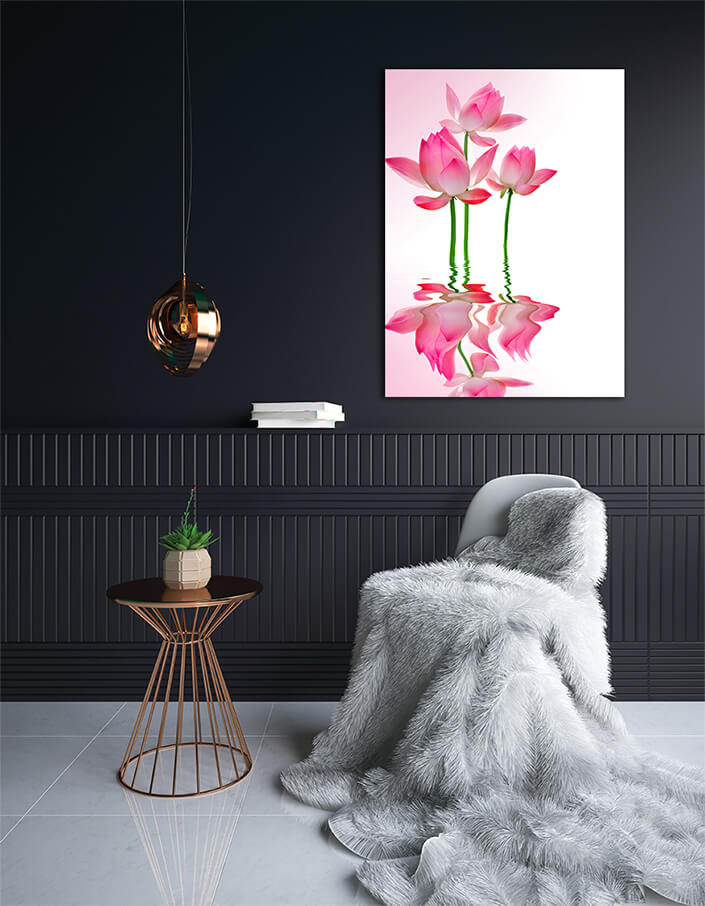 WEB004 0021 MPortrate 0035 6597352 beautiful lotus with reflection AOAY7611