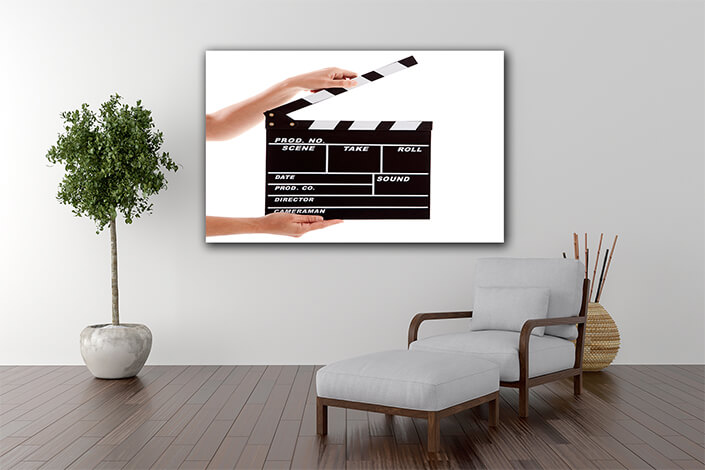 WEB004 0040 MP 0047 2692993 my shot clapboard AOAY7281