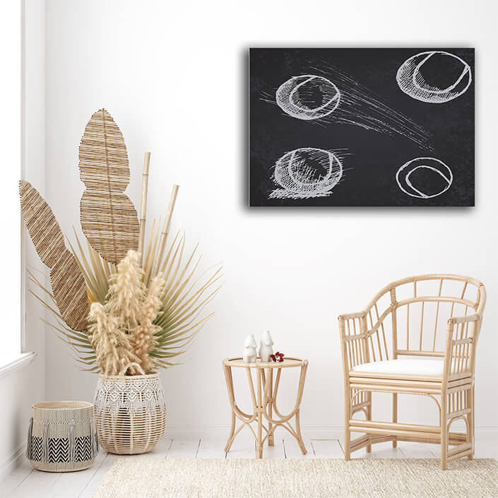 WEB004 0049 MS 0040 33983670 tennis ball sketch set on blackboard AOAY5710