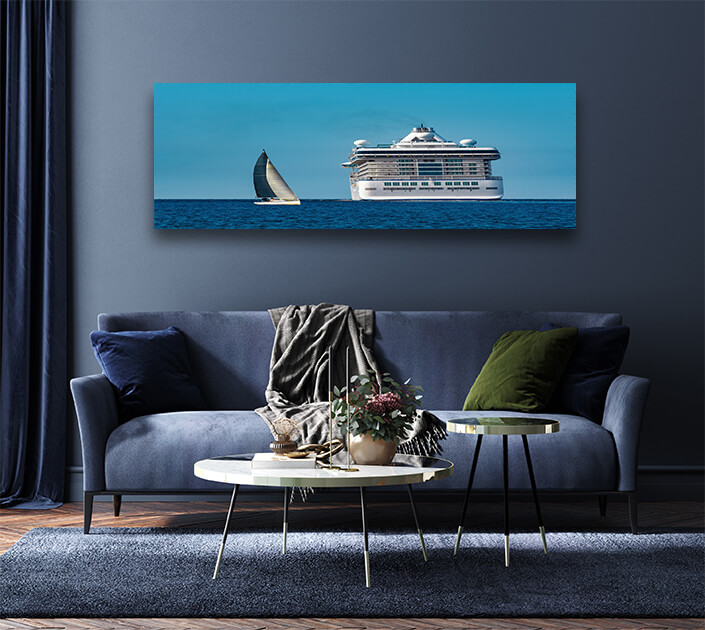 WEB004 0066 MP 0031 35140818 luxury cruise liner in travel AOAY6299