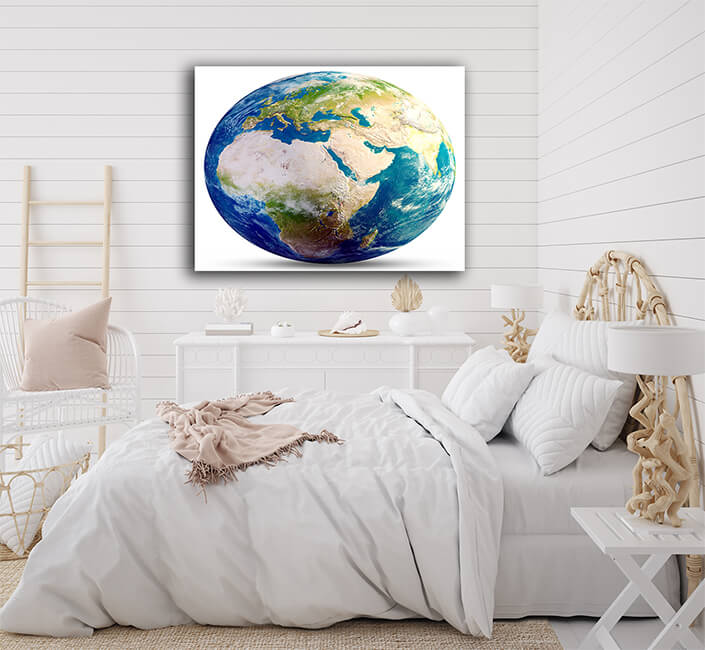 WEB005 0013 MS 0014 AdobeStock 175271045 Earth with Africa in view AOAY4107