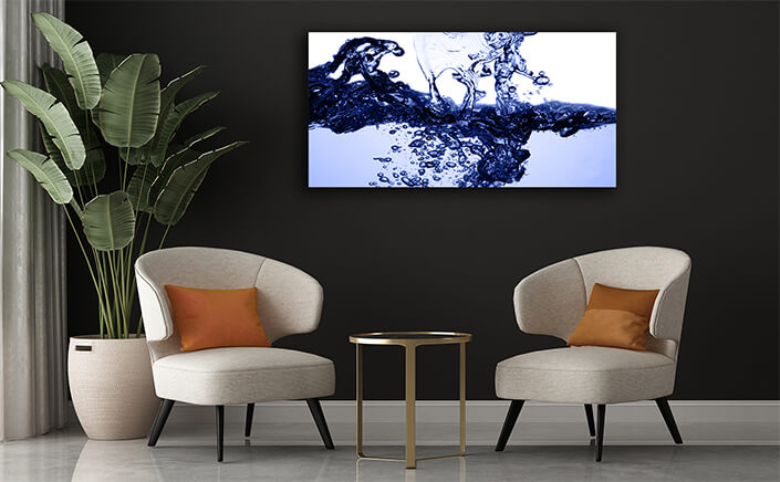 WEB005 0017 ML 0034 MP 0003 1065485 Deep clear water AOAY6482