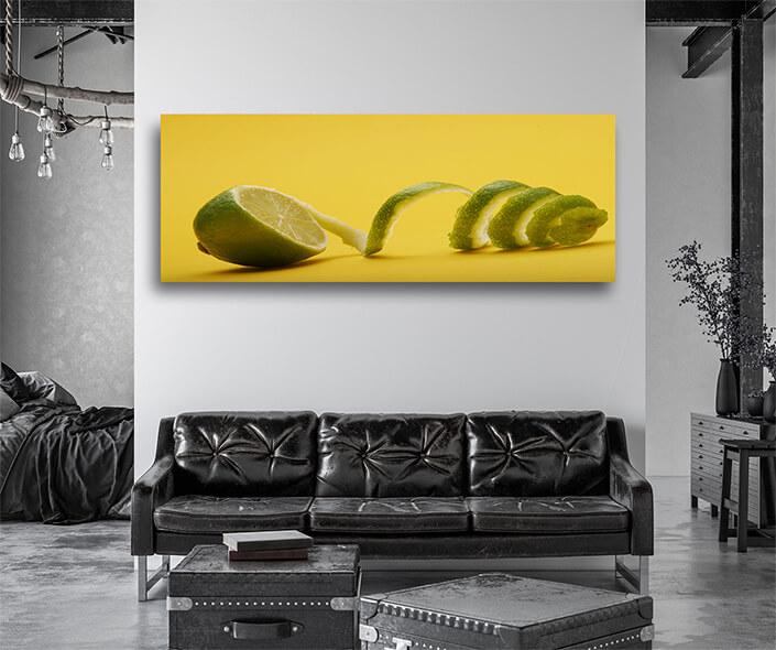 WEB005 0018 MP 0015 34609970 still life photography of pilled orange AOAY6283