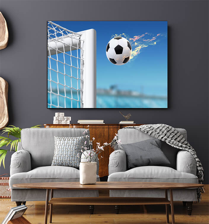 Web005 0018 ms 0005 7188646 football flies in goalkeeper gate aoay5140