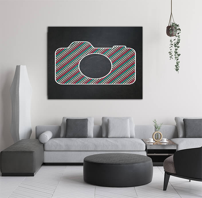 WEB005 0023 MP 0018 12179210 travel concept photo camera on chalkboard background AOAY6493