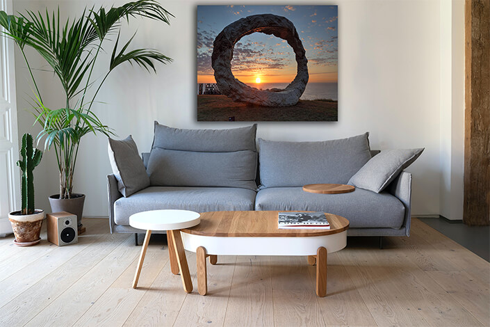 WEB005 0031 MP 0031 20446194 sculpture by the sea open with moon AOAY7348