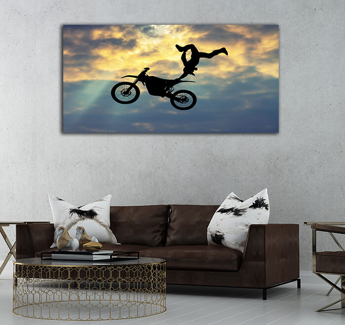 WEB005 0036 ML 0037 29889050 trial evolution at sunset AOAY4947