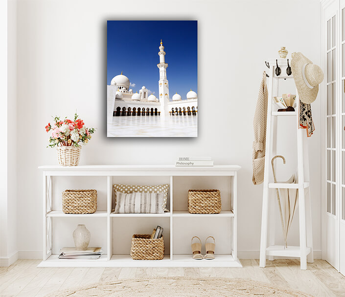WEB005 0036 MP 0048 3544383 white mosque side area AOAY4882