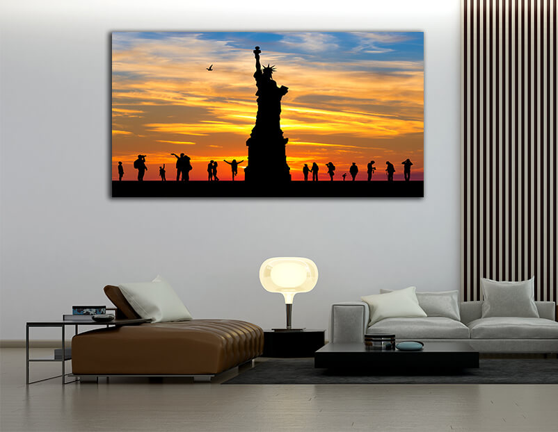 WEB006 0027 ML 0031 29889168 silhouette of the statue of liberty at sunset AOAY4954