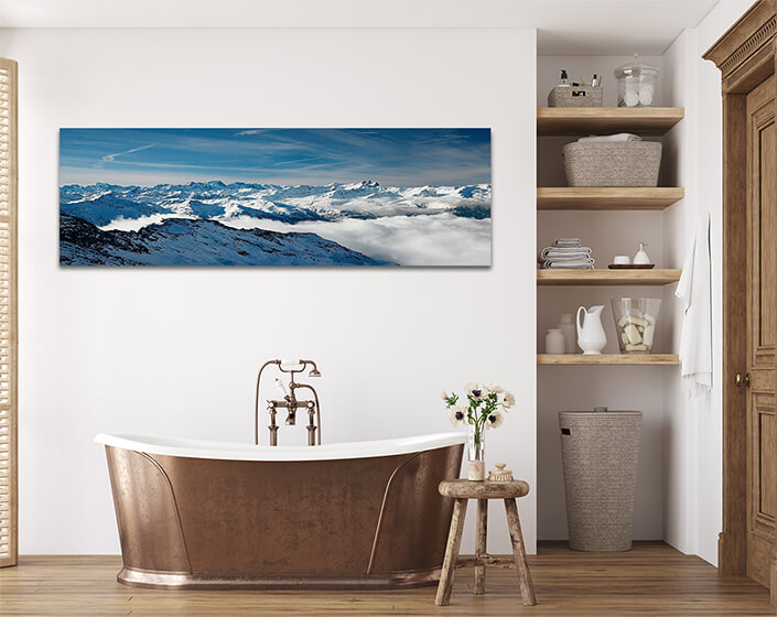 WEB006 0041 MP 0037 7426918 High mountain range in winter AOAY7213