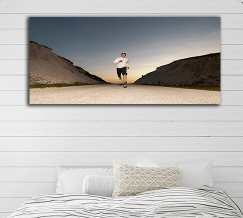 WEB008 0084 ML 0073 10024460 mid adult man jogging in evening AOAY6269