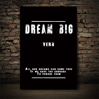 M7 0004 dream big AOAY9114