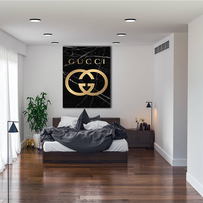 MOCKUP1 0009 GUCCI AOAY8094