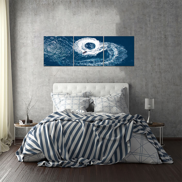 Q 0009 M2 AdobeStock 130751254 Jet skiing in open waters AOA13022